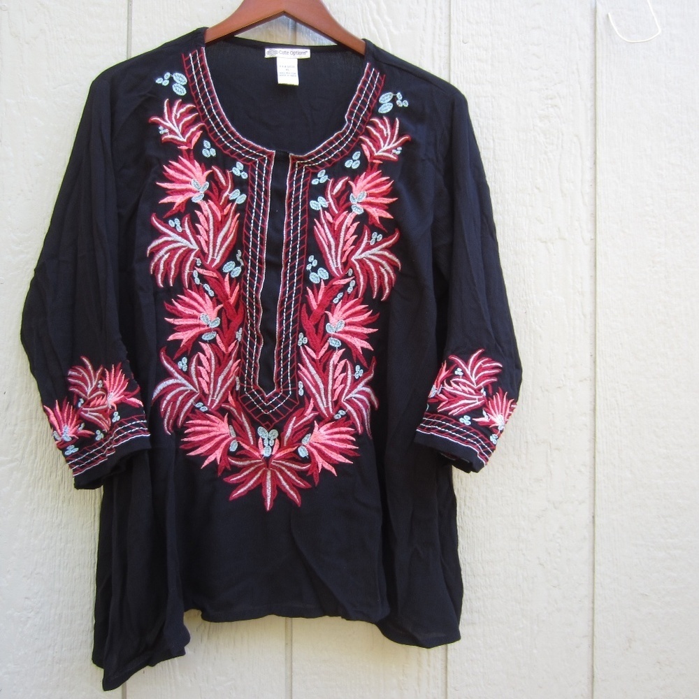Cute Options shirts Womens XL‎ Embroidered Floral 3/4 sleeve Tunic Boho READ